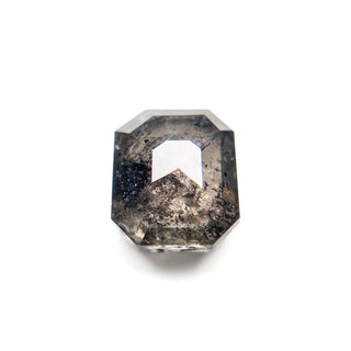 Salt and pepper square diamond