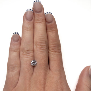 Salt and pepper diamond