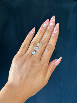 Brilliant Cut Round Moissanite (multiple sizes)