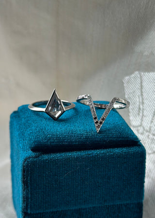 Valeria Wedding Ring, 11 Diamond