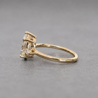 Pear Lab Diamond Engagement Ring, Zoe Setting