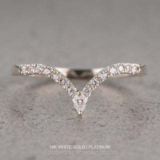 Pia Wedding Ring, 17 Diamond