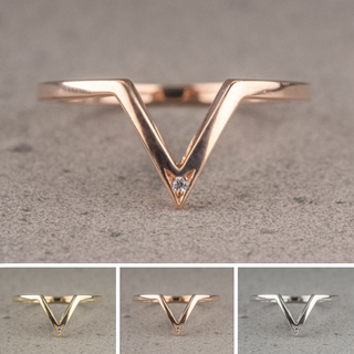 Victoria Wedding Ring, Single Diamond