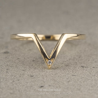 Victoria Wedding Ring, Single Diamond