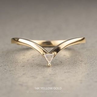 Beth Wedding Ring, Triangle Diamond, Loaf Band