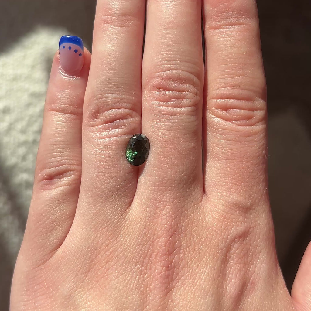 2.21ct Oval & Cushion loose Sapphire, Point No Point Studio. Conflict free.