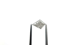 salt and pepper canadian kite diamond