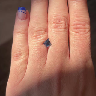 1.39ct Kite loose Sapphire, Point No Point Studio. Conflict free.
