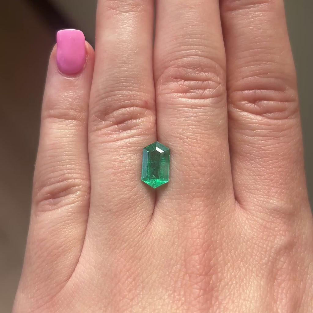 2.05ct Hexagon loose Gemstone, Point No Point Studio. Conflict free.