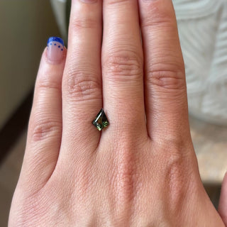 1.29ct Kite loose Sapphire, Point No Point Studio. Conflict free.