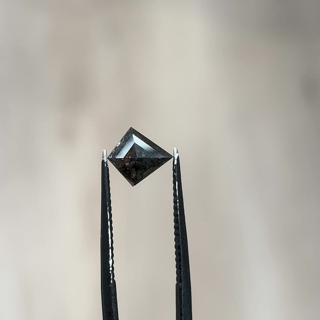 1.21ct Kite loose Salt & Pepper Diamond, Point No Point Studio. Conflict free.