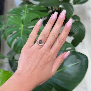 Aspen Wedding Ring, 11 Ombre Diamond women's wedding band, Point No Point Studio. Eco-friendly, Recycled Metals, Conflict Free.