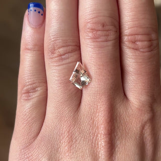 2.08ct Kite loose Gemstone, Point No Point Studio. Conflict free.