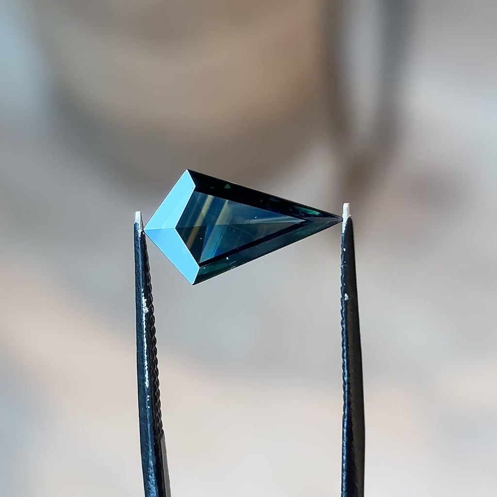 1.78ct Kite loose Sapphire, Point No Point Studio. Conflict free.