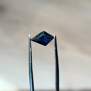1.75ct Kite loose Sapphire Stone, Point No Point Studio. Conflict free.