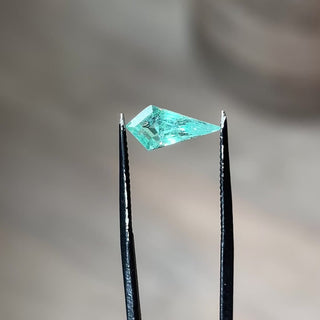 1.62ct Kite loose Gemstone, Point No Point Studio. Conflict free.
