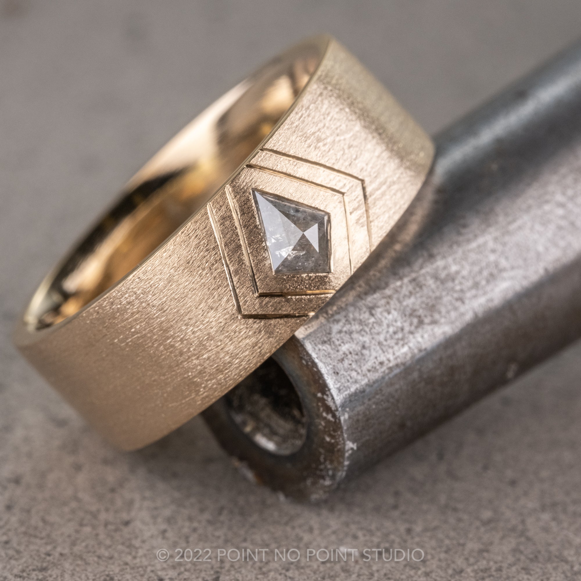 LUXE Mens Wedding Bands White Gold Diamond Mens Wedding Rings Size 7.5 Ring  9mm | eBay