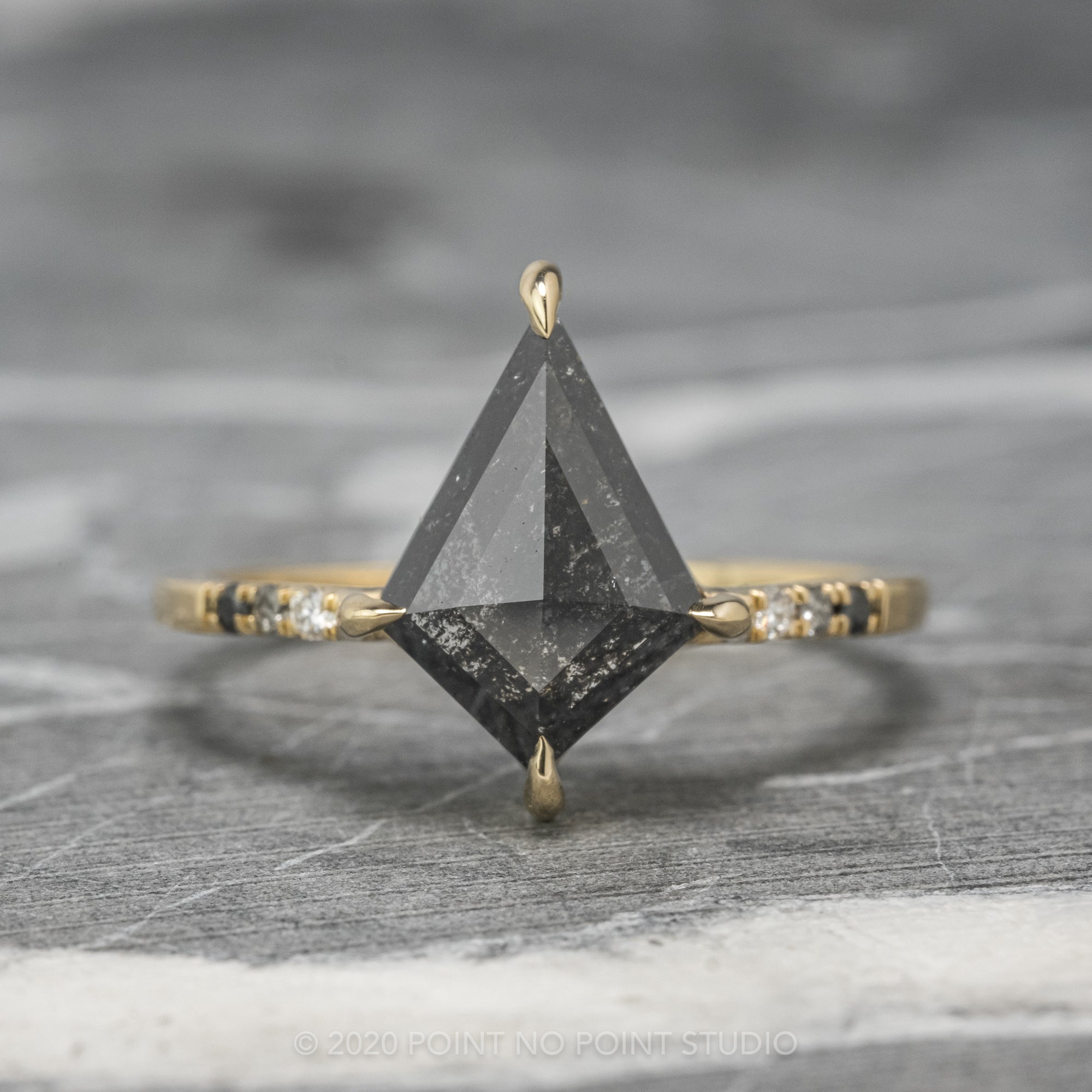 Black Diamond (Evil) Eye Ring – Fiat Lux