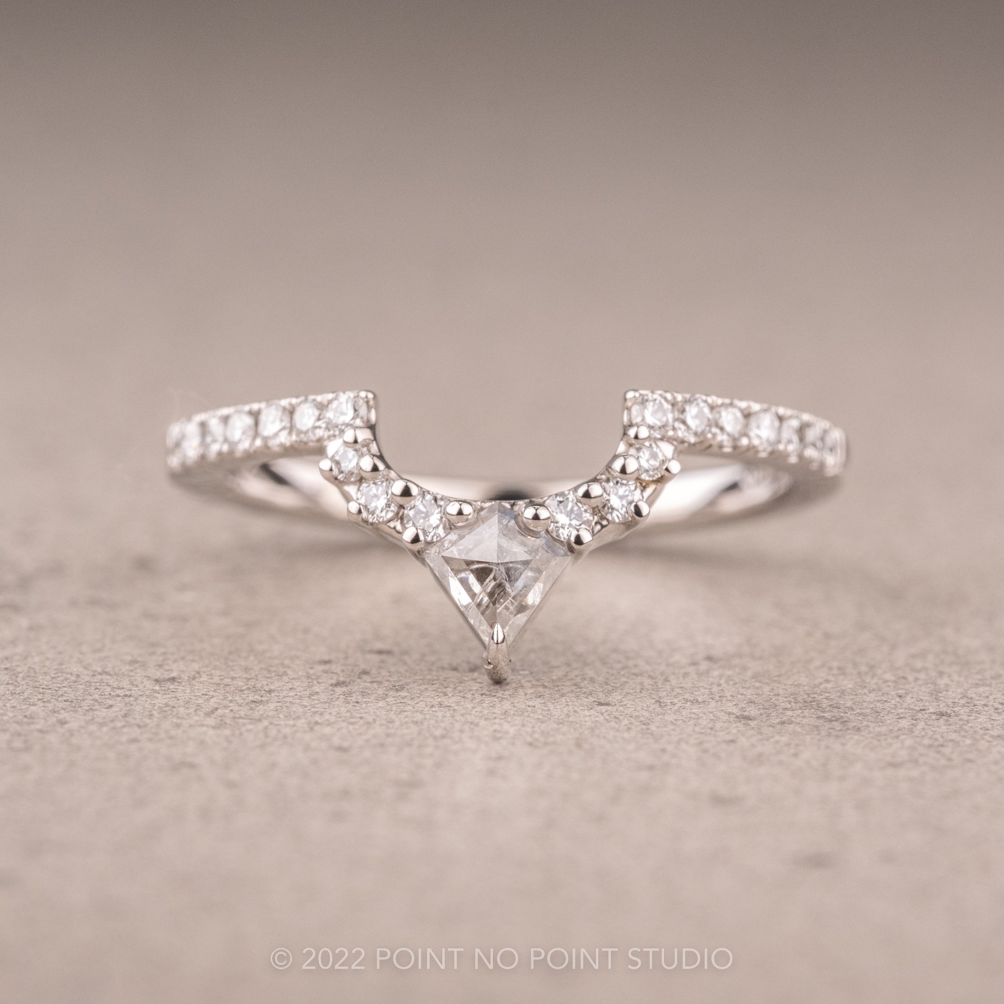 Kite Diamond Contour Wedding Band, Medium Emma Setting, Platinum