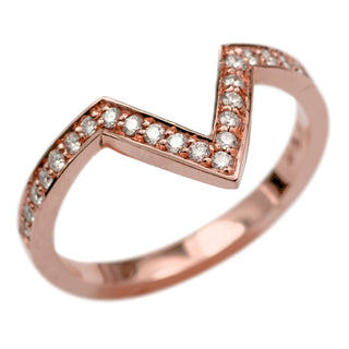 Detail view of bead set diamond Victoria ring, elegantly designed in 14K Rose gold