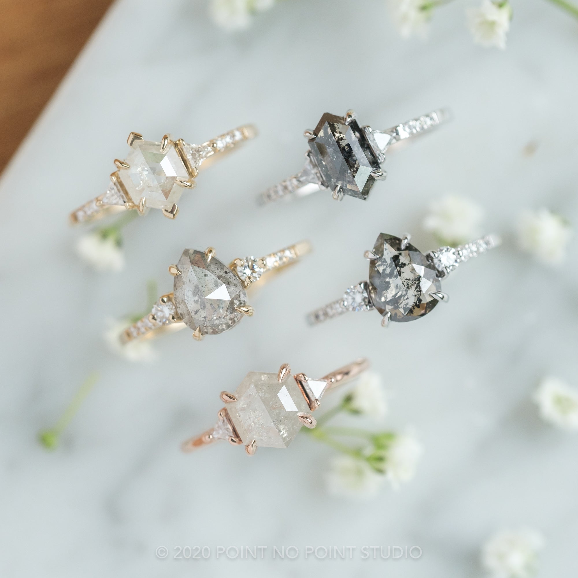 The Complete Guide to Onyx Engagement Ring – WILLWORK JEWELRY