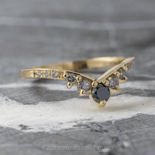 Reverse Ombre Diamond Wedding Ring, Duchess Setting, 14k Yellow Gold