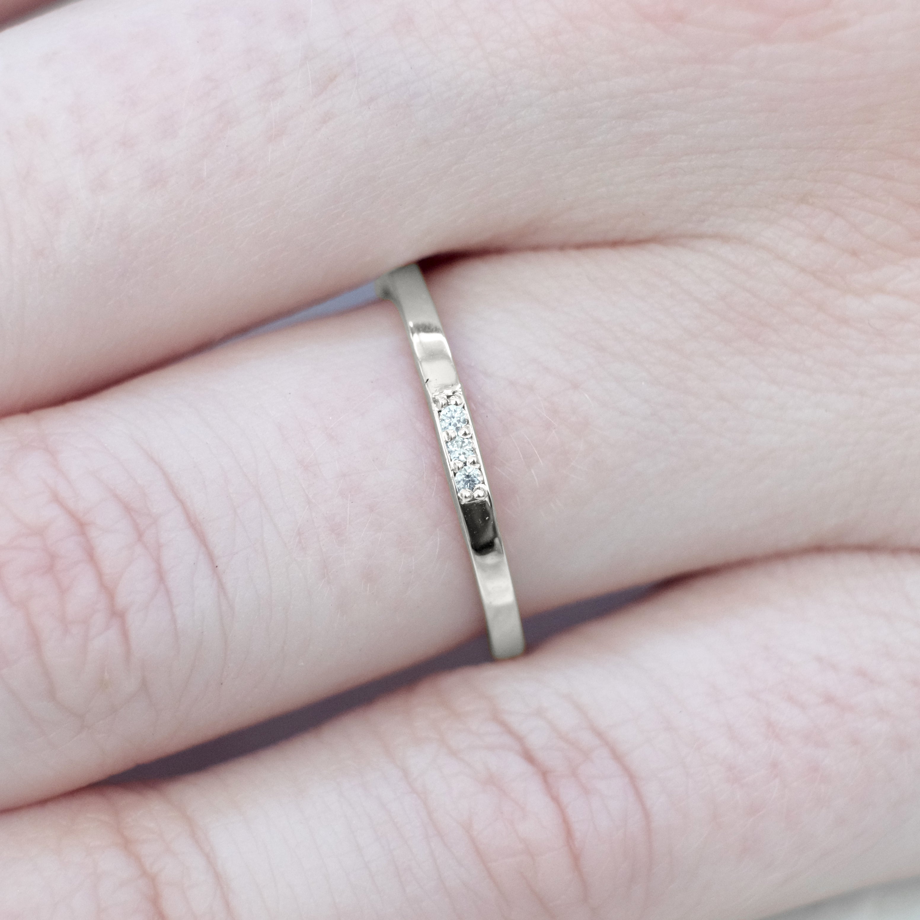 Peora Moissanite 3-Stone Emerald Cut Engagement Ring India | Ubuy