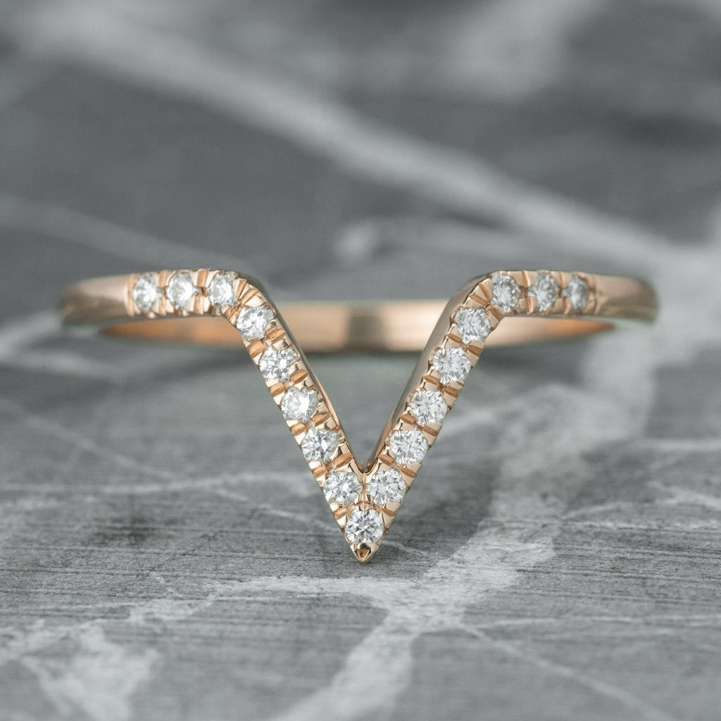 V Shape Diamond Rings In 18K Gold -Best Prices N Designs| Surat Diamond  Jewelry